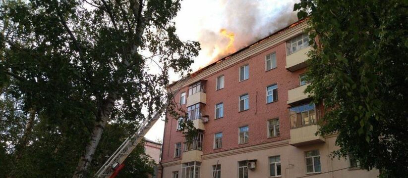 В Казани 14 июня произошло возгорание жилого пятиэтажного дома, расположенного по улице Чехова