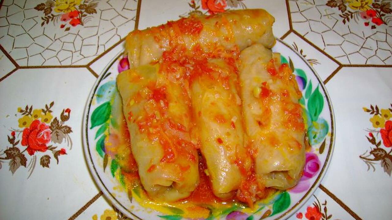 Кулинарное волшебство на кухне: Как приготовить идеальные голубцы для всей семьи Узнайте, как приготовить идеальные голубцы — бл...