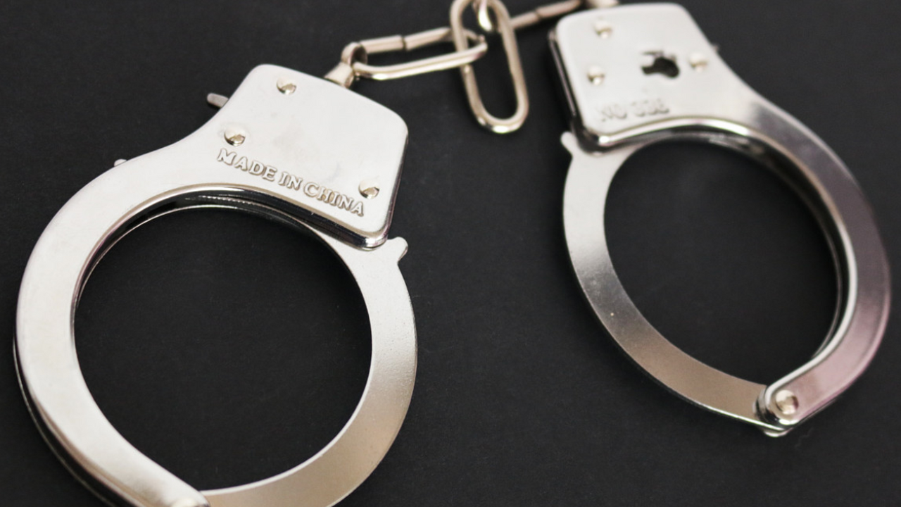 В Казани украли ящик с пожертвованиями из кафедрального собора В Казани из кафедрального собора на Баумана пох...