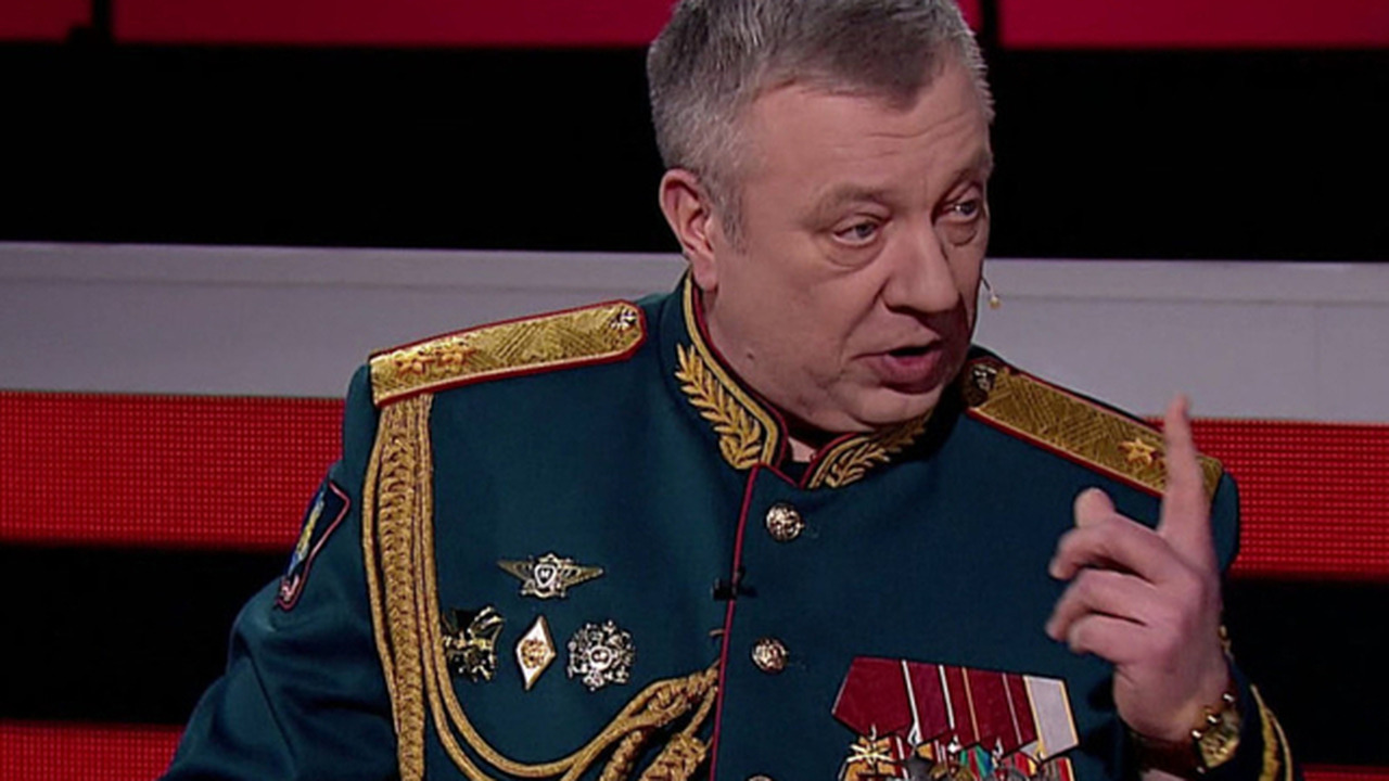 Будет полная демобилизация: генерал-лейтенант Андрей Гурулев сообщил, когда она начнется В свете обсуждений о полной демобилизации в Рос...