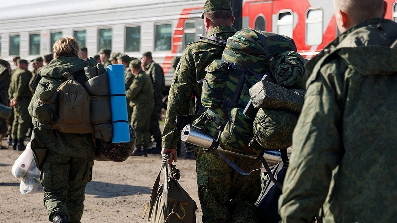Мобилизация 2.0: Что может быть причиной новой волны массового набора в армию Замглавы комитета Госдумы заявил, что мобилизац...