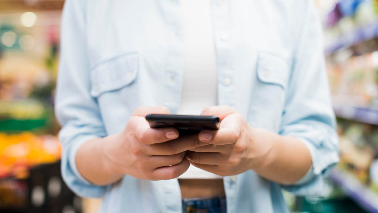 Билайн и X5 объявляют о старте продаж SIM-карт ...