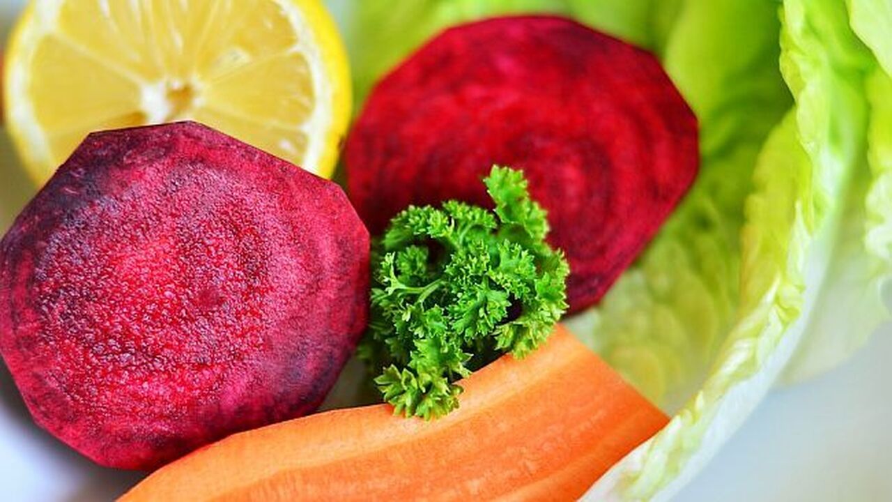 Медики называют 5 продуктов, очищающих организм от токсинов 5 продуктов для очищения организма от токсинов:...