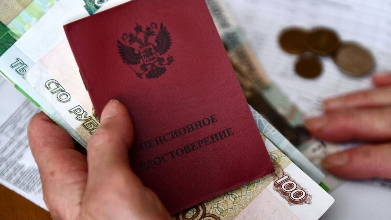 Указ подписан: в Госдуме назвали срок следующего повышения пенсий - когда ждать прибавку С августа 2025 года в России проиндексируют стр...
