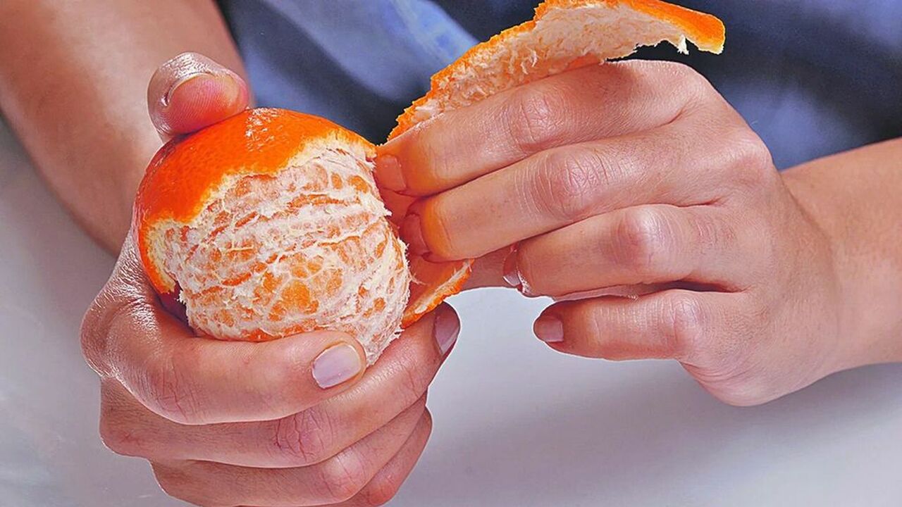 Мандариновые корки заливаю уксусом — и всю зиму радуюсь своей хитрости: гениальный лайфхак для домохозяек Откройте для себя удивительный лайфхак с исполь...