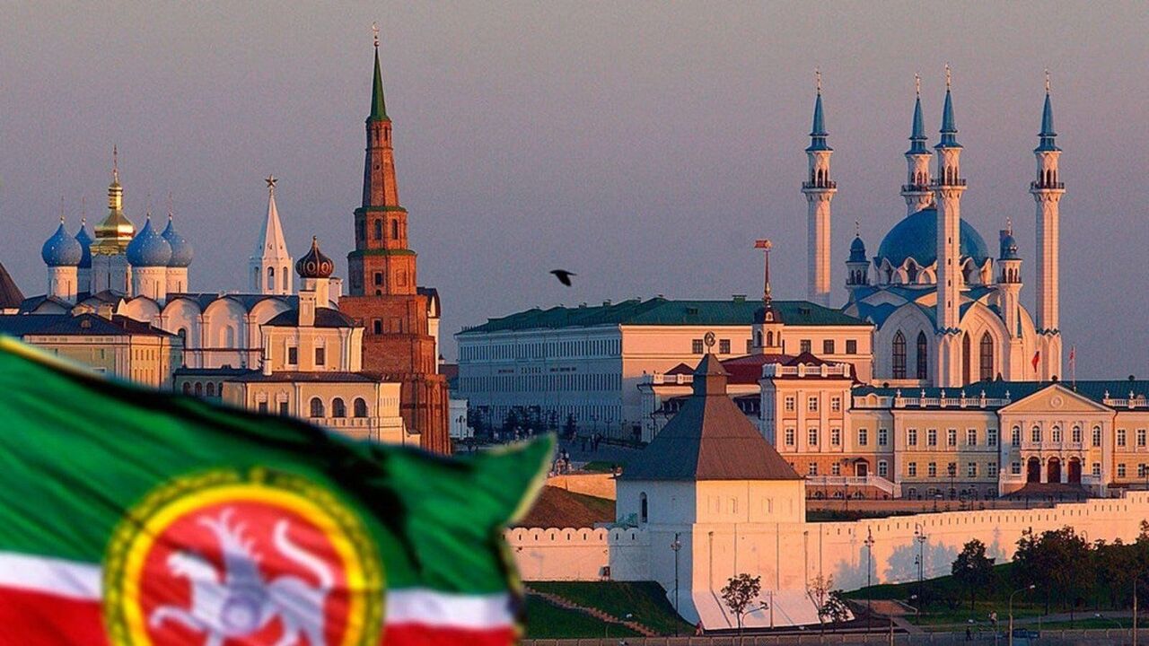 Татарстан возглавил медиарейтинг регионов по нацпроектам в мае 2025 года Татарстан возглавил медиарейтинг регионов по на...