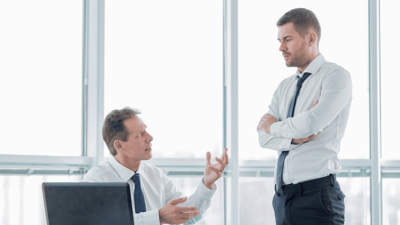  Массовые сокращения и трудовые споры в Казани:...