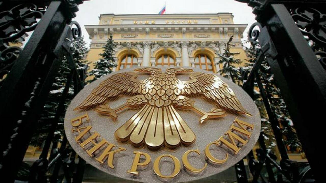 Критическая обстановка: глава Центробанка предупреждает россиян о рисках с вкладами и кредитами Банк России увеличил ключевую ставку до 21%, ос...