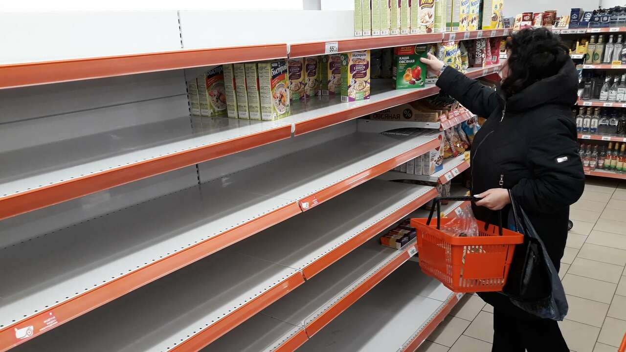 С 1 января их не будет во всех магазинах: «Пятерочка» приняла новое решение для всех россиян Не так давно стали появляться сообщения о том, ...