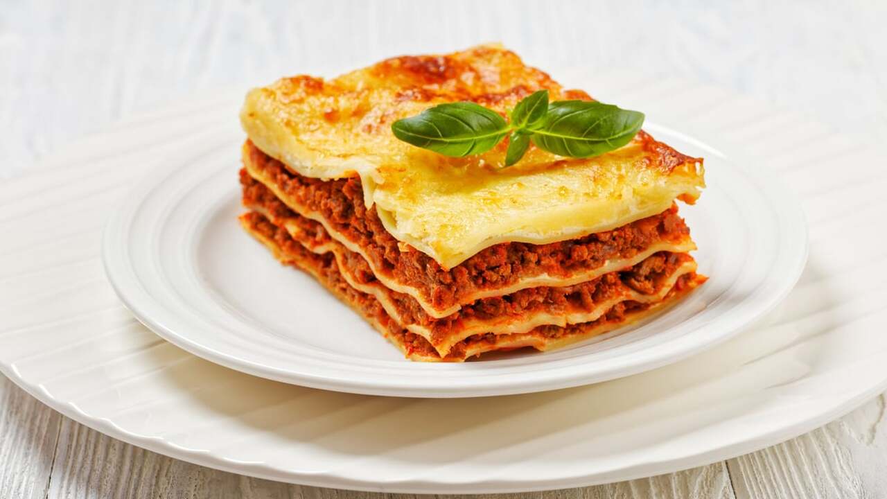 Экзотическая лазанья с баклажанами: вкусный рецепт Юлии Высоцкой — да, так можно было На канале «Едим Дома с Юлией Высоцкой» был пред...