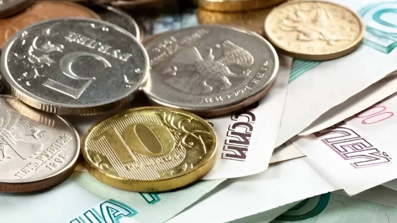 В ближайшие месяцы валютный рынок останется под...