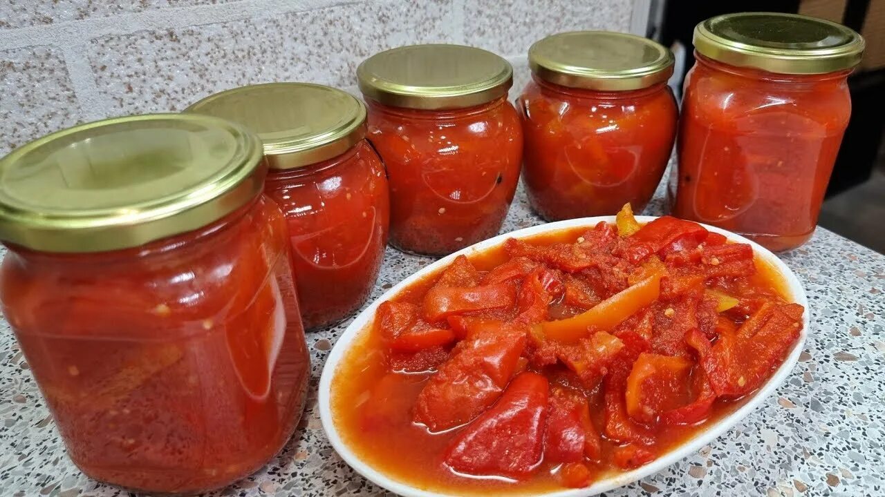 Овощное лечо за 5 минут, которое станет идеальной закуской на любом празднике: не поверите, сколько банок получится Лечо — это одна из самых универсальных и любимы...