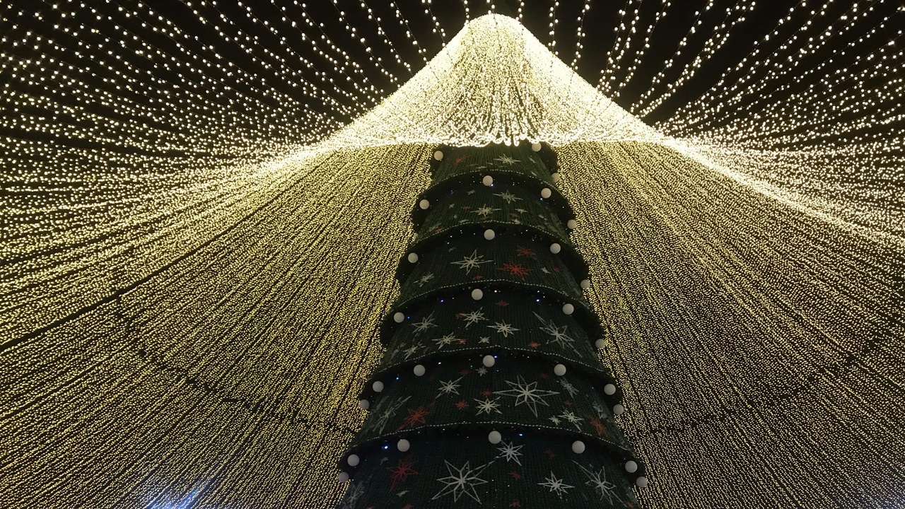 В 2026 году готовится новая волна индексаций: социальные пенсии в РФ вырастут заметнее обычного В 2026 году россиян ждут важные изменения в пен...