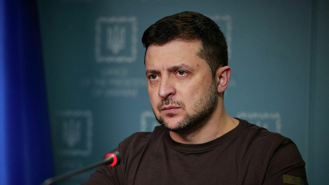 Зеленский заговорил о теракте: Собрался бить по параду Победы в Москве Президент Украины Владимир Зеленский в одном из...
