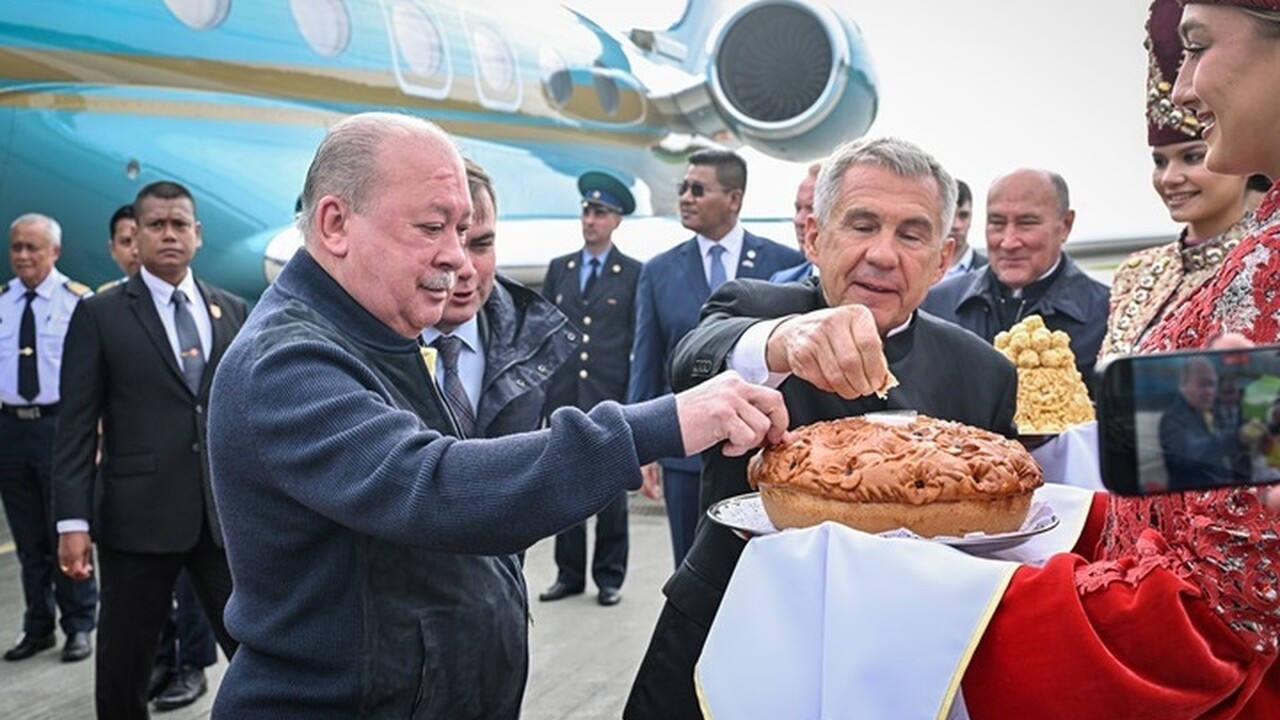 Короля Малайзии Султана Ибрагима встретил глава...