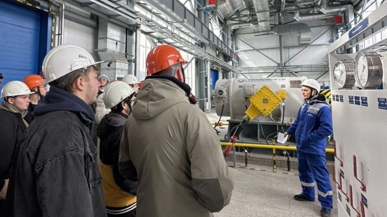АО «Транснефть – Прикамье» провело профориентационную экскурсию на производственные объекты в Республике Татарстан Специалисты Альметьевского районного нефтепрово...