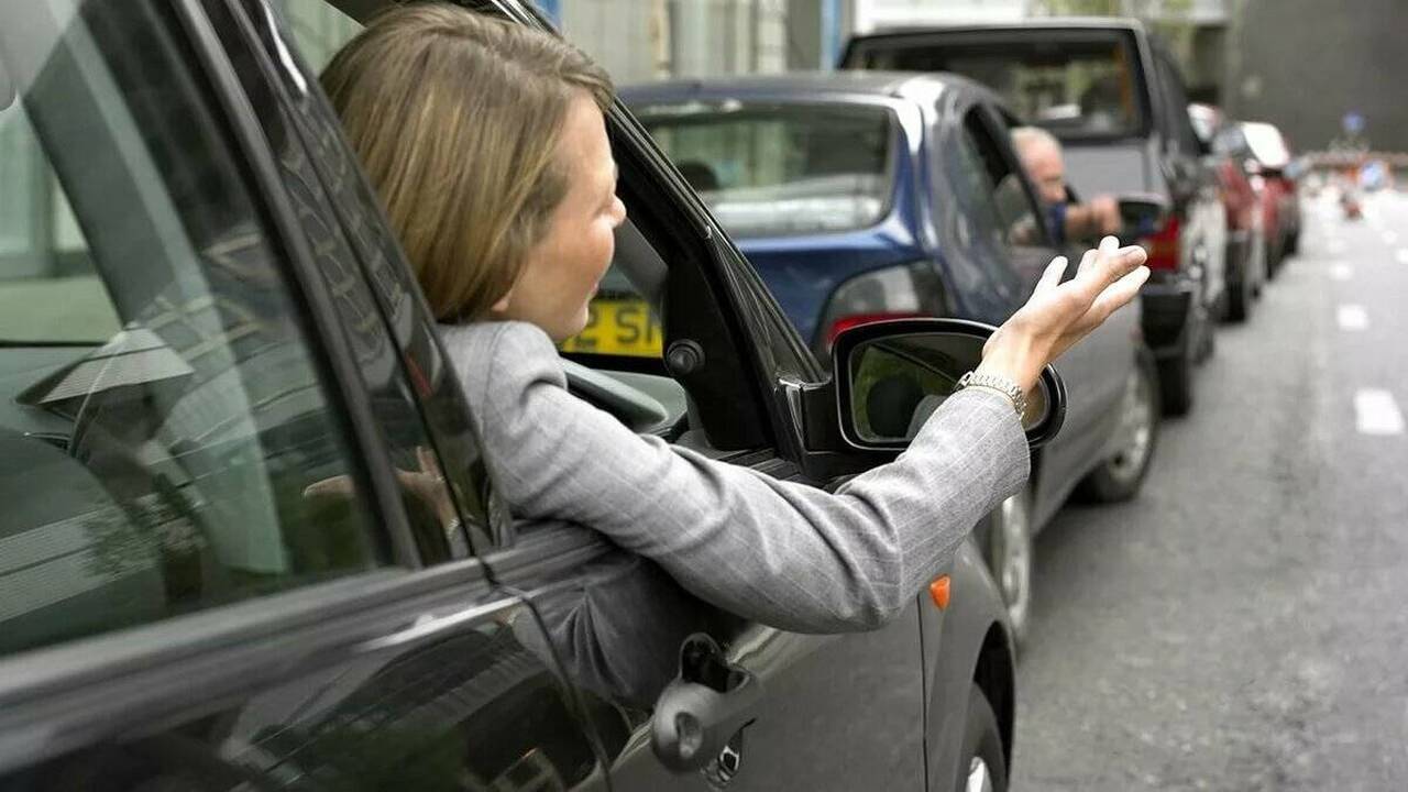 Водители могут остаться без личного авто: вот что нужно знать, чтобы не пересесть на общественный транспорт На фоне бурного роста интереса к электромобилям...