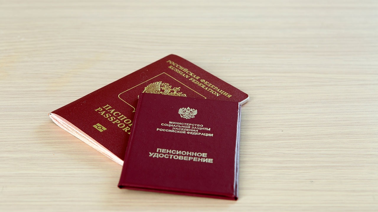 Что будет с пенсией, если работать неофициально — объяснение Минтруда Работа без официального трудоустройства может с...