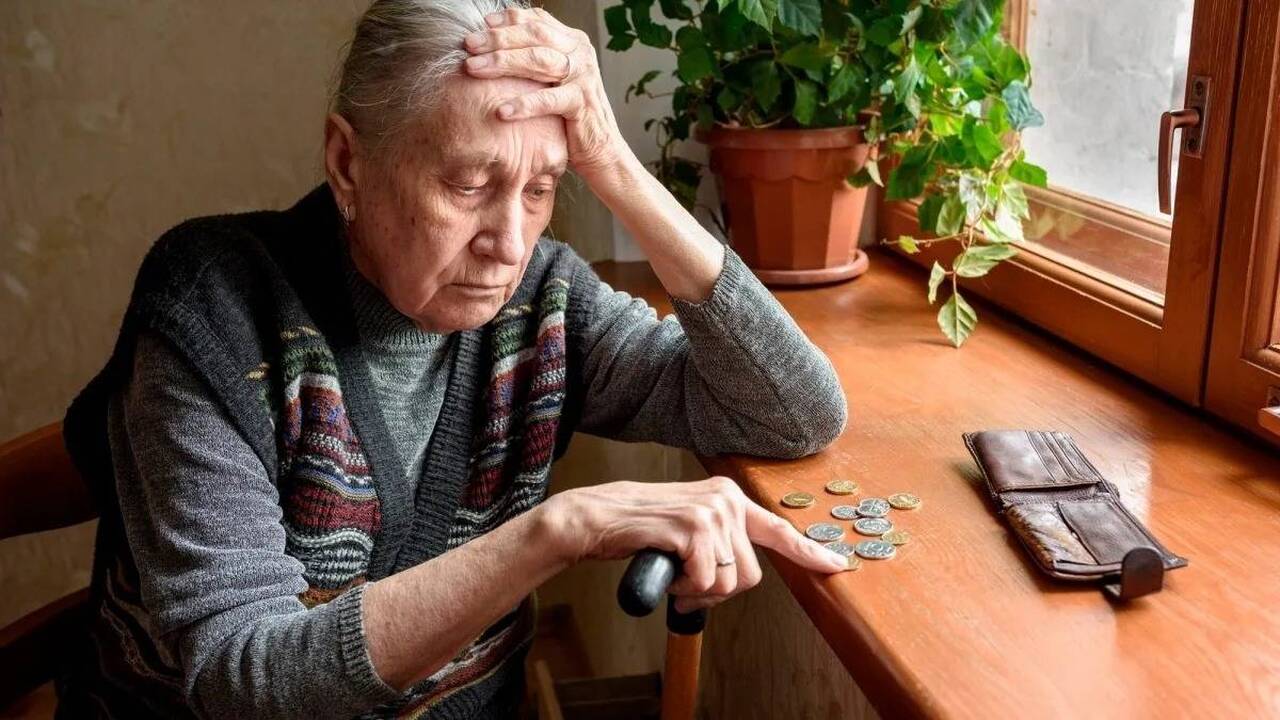 Права и льготы пенсионеров в России — 2026 год: какие льготы доступны пенсионерам? С выходом на пенсию многие люди сталкиваются с ...