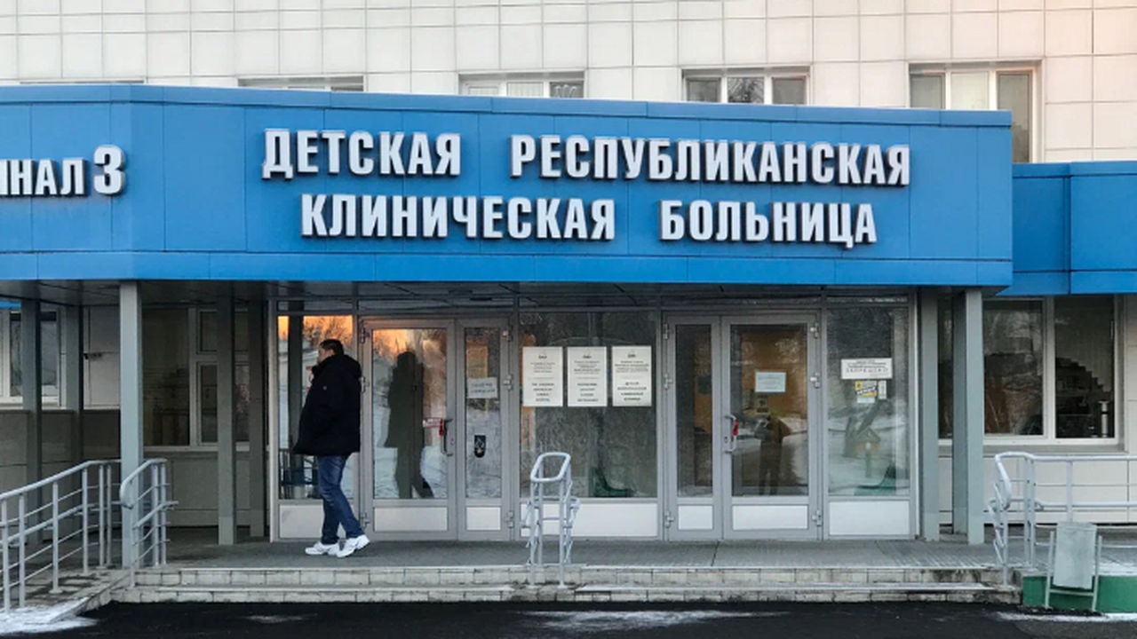 В Казани отец силой забрал у врачей свою 4-летнюю дочь с травмой У девочки была серьезная рана на ноге