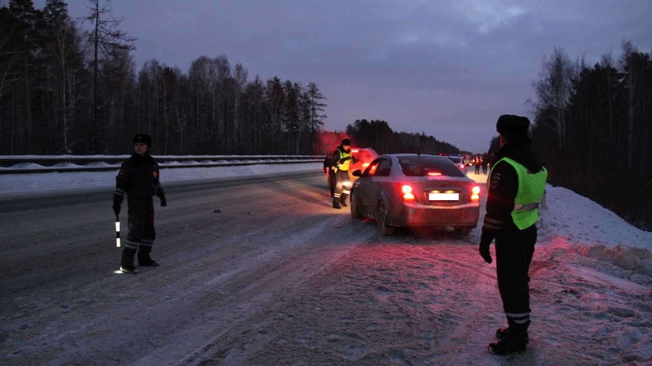 Бутылка из-под водки в BMW и труп в «Ладе»: подробности смертельного ДТП в Татарстане Страшная авария с участием пьяного водителя BMW...