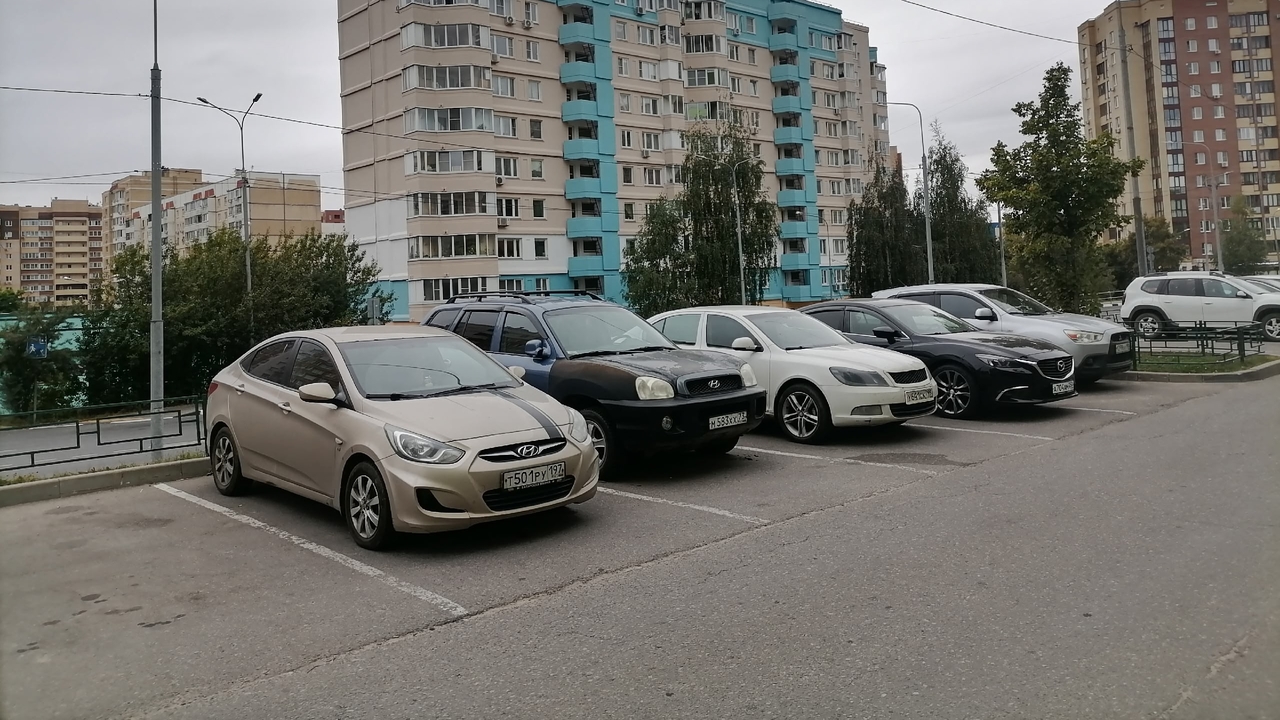 Вывернутые колеса после парковки — не странная ...