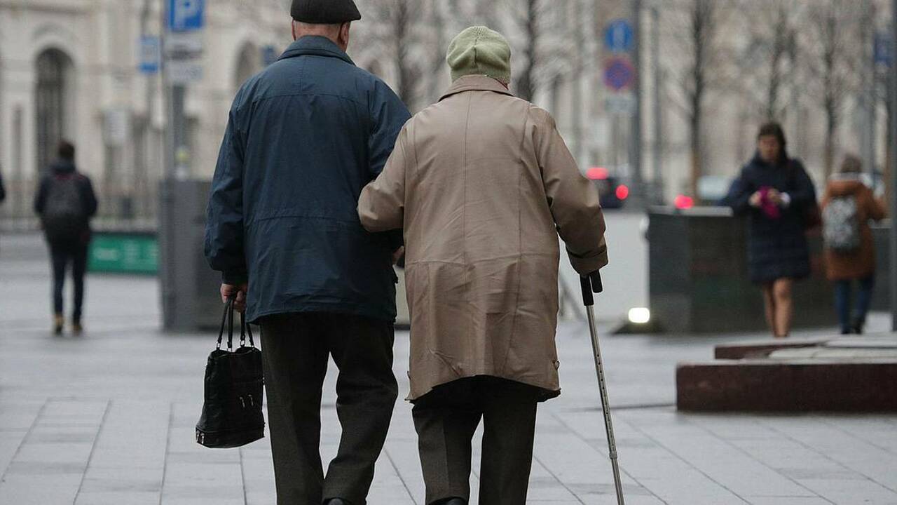 «Пришлют вместе со всей пенсией в марте»: кто получает пенсию, их ожидает новый сюрприз С 1 марта 2025 года в России пенсионеры начнут ...