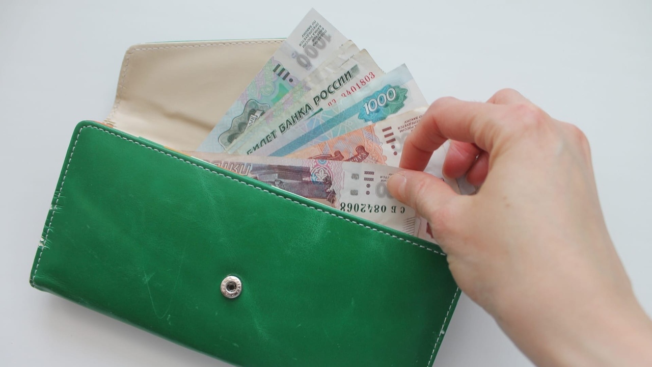 В Татарстане средняя зарплата превысила 78 тысяч рублей В начале 2025 года в Татарстане выросли реальны...