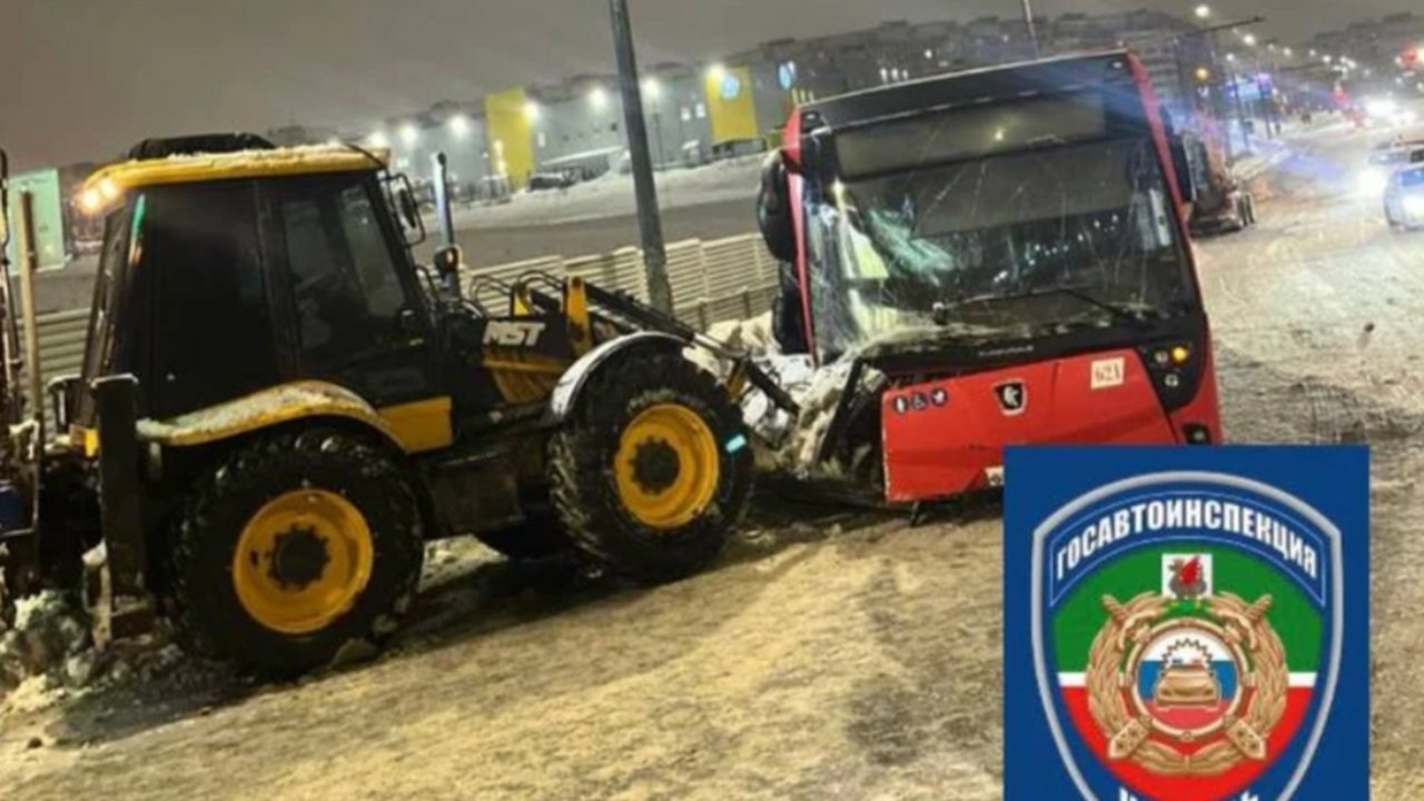 На улице Фучика в Казани 12 января произошло се...