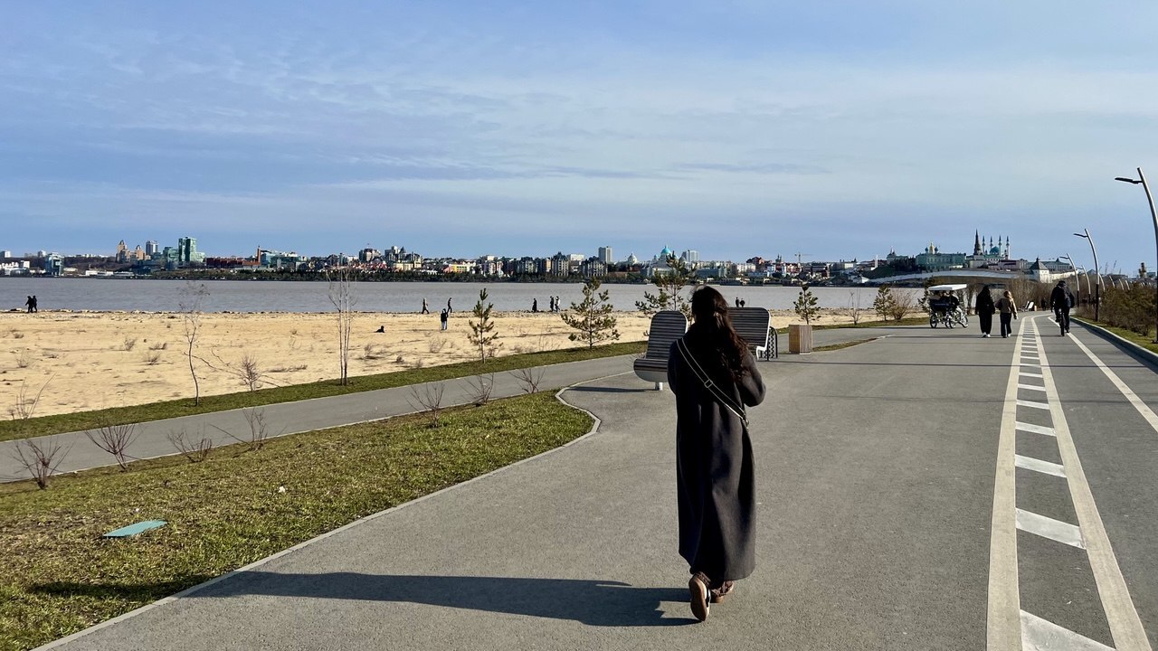 Автобусы, ЖКХ, затопленные укрытия, нехватка земель: в чём отстаёт Татарстан На заседании Госсовета Татарстана обсуждался ши...