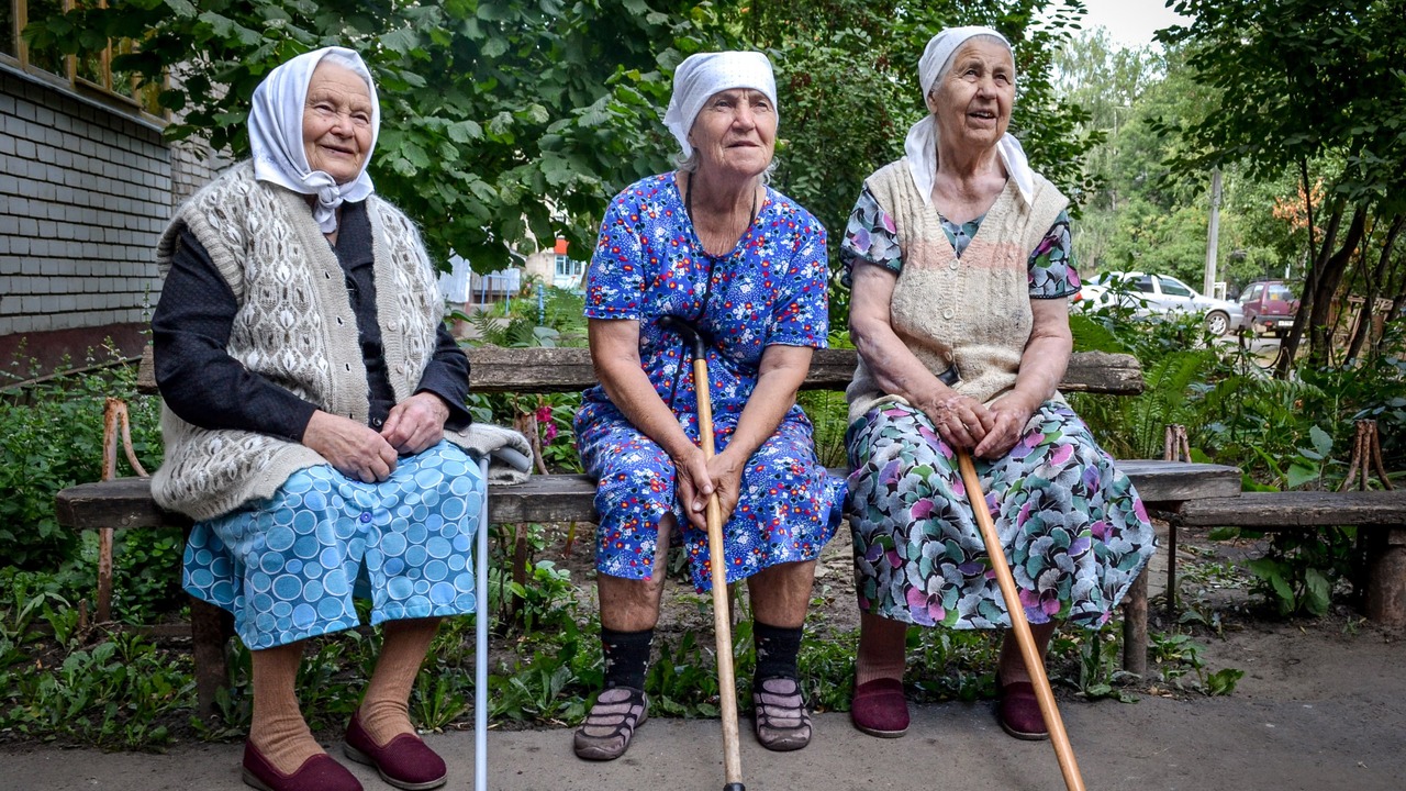 Теперь категорично запрещено: в России пенсионеров, проживших до 70 лет, ждет огромный сюрприз с 28 мая Важные изменения в социальной поддержке пожилых...