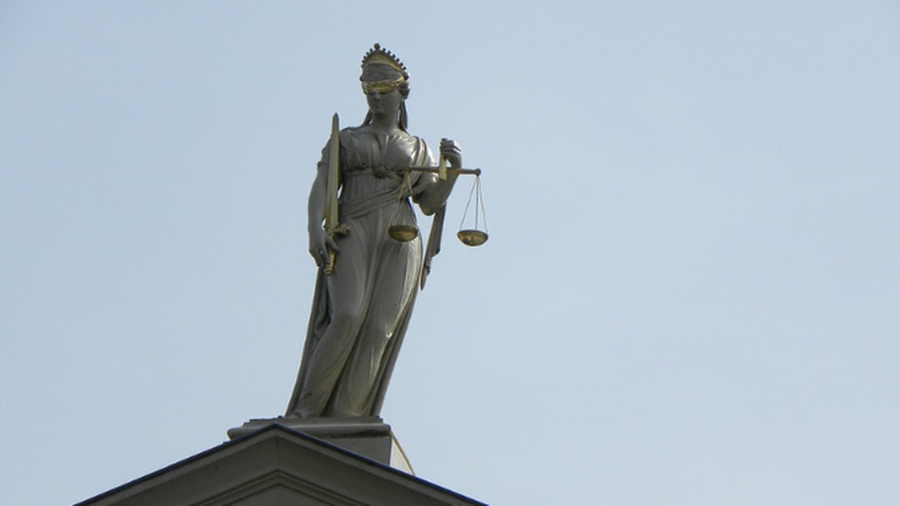 В Казани женщина заплатила 3 тысячи за оскорбление бывшего мужа в чате Изучив обстоятельства дела, суд пришёл к выводу...