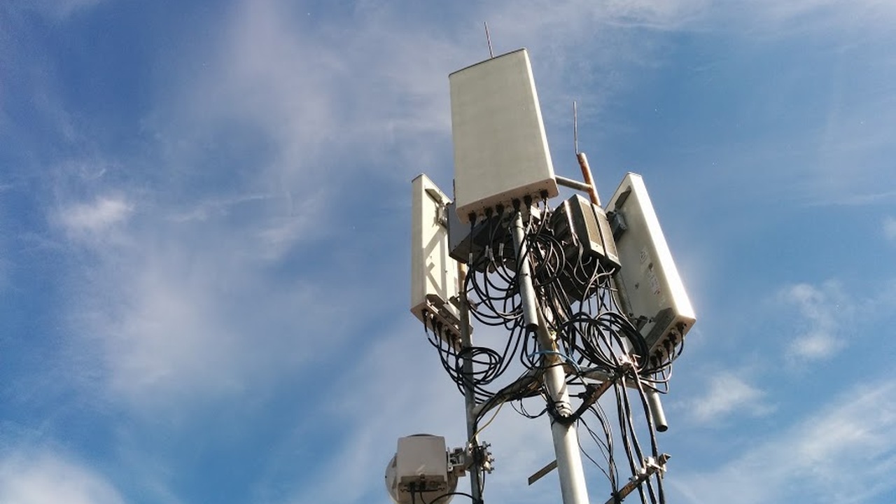 Т2 обеспечила связью более 60 тысяч жителей сел и деревень в Приволжье Т2, российский оператор мобильной связи, продол...