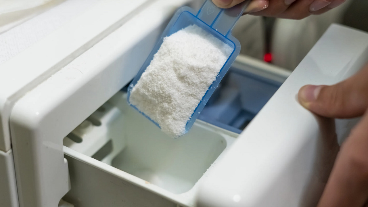 Стирают даже лучше более дорогих продуктов, а стоят в разы дешевле: пять лучших порошков по мнению Роскачества Роскачество опубликовало свежий рейтинг стираль...
