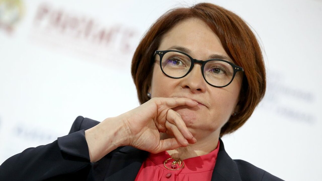 «У нас нет выхода, только держаться»: глава Центробанка предупредила россиян, имеющих вклады и кредиты Эльвира Набиуллина, глава Центрального Банка Ро...