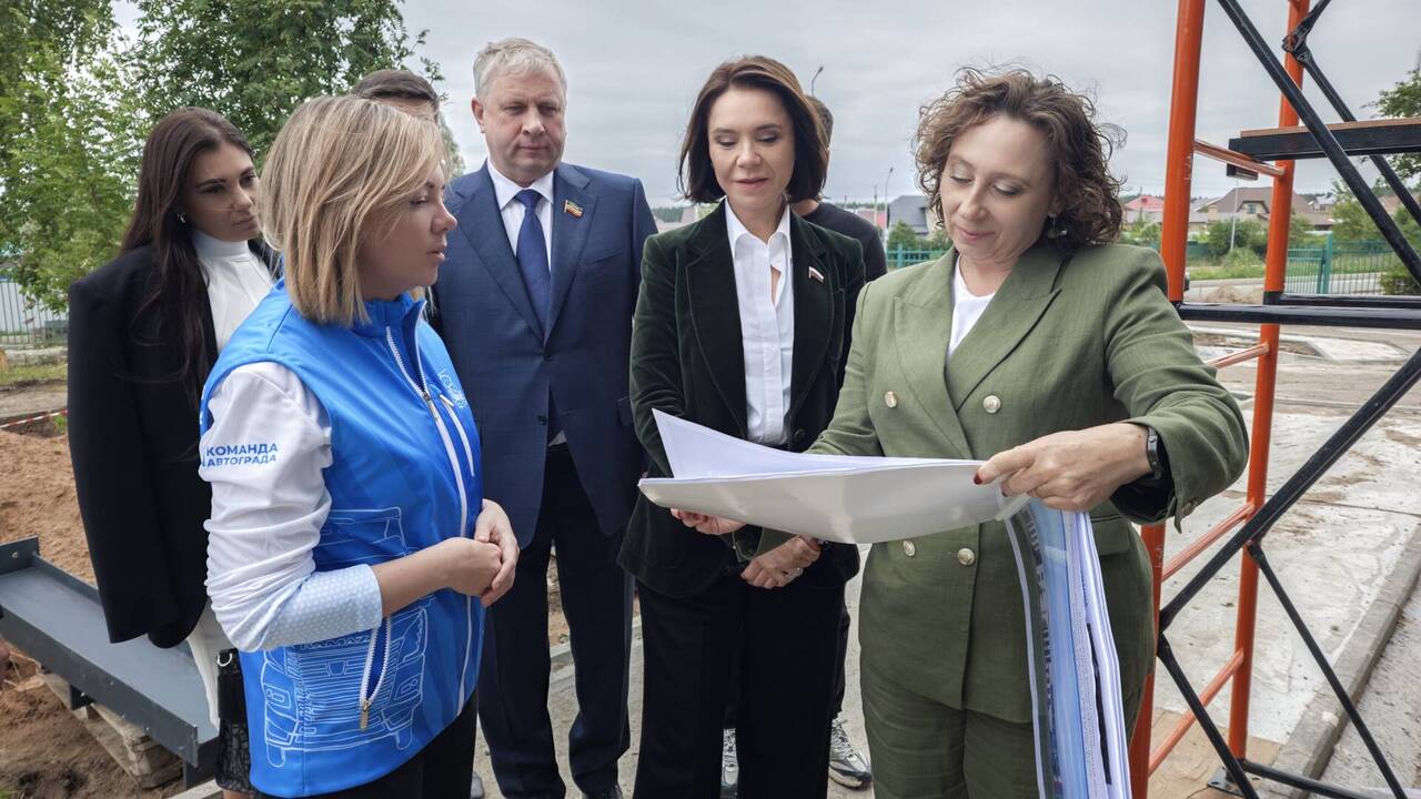 Депутаты Госдумы проверили ход ремонта социальных объектов в Татарстане Депутаты Госдумы оценили ход ремонта социальных...
