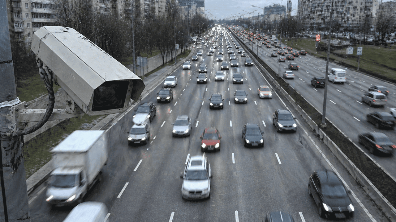 Весной 2026 года тысячи водителей неожиданно на...