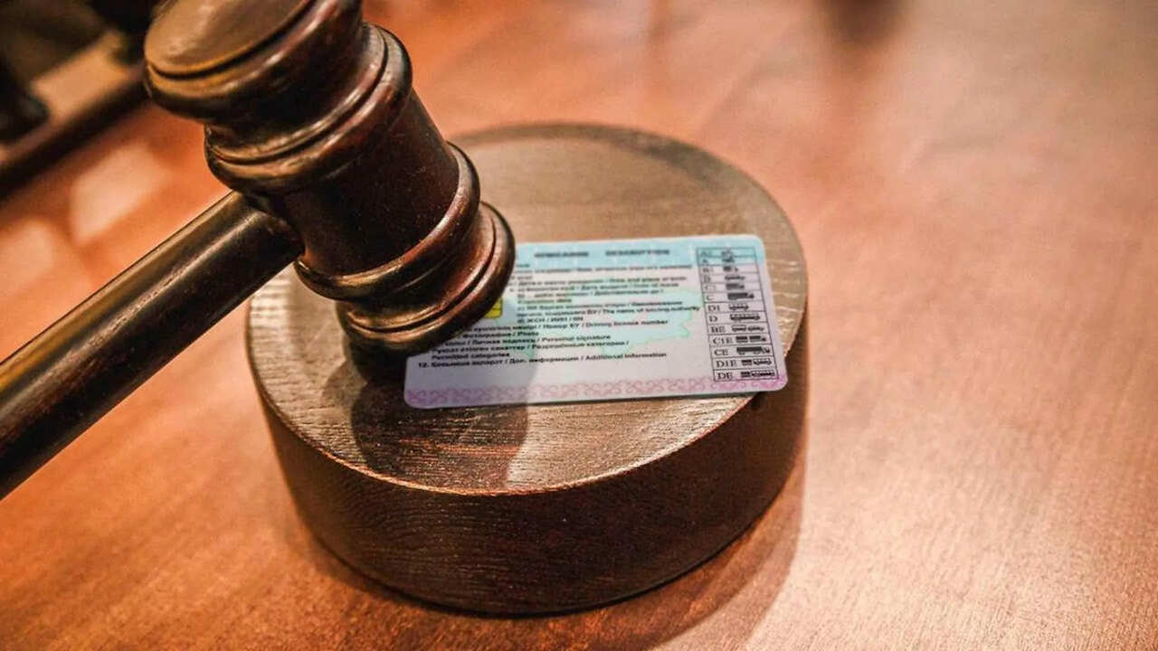 С 1 апреля 2025 водительские права станут недействительными: новое правило ГИБДД ставит в ступор водителей С 1 апреля 2025 года в России вступает в силу н...