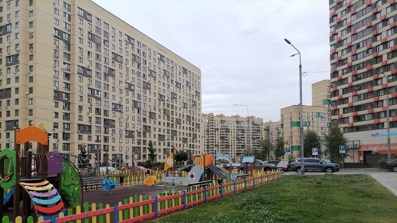 Еще недавно долги по ЖКХ и самовольная переплан...
