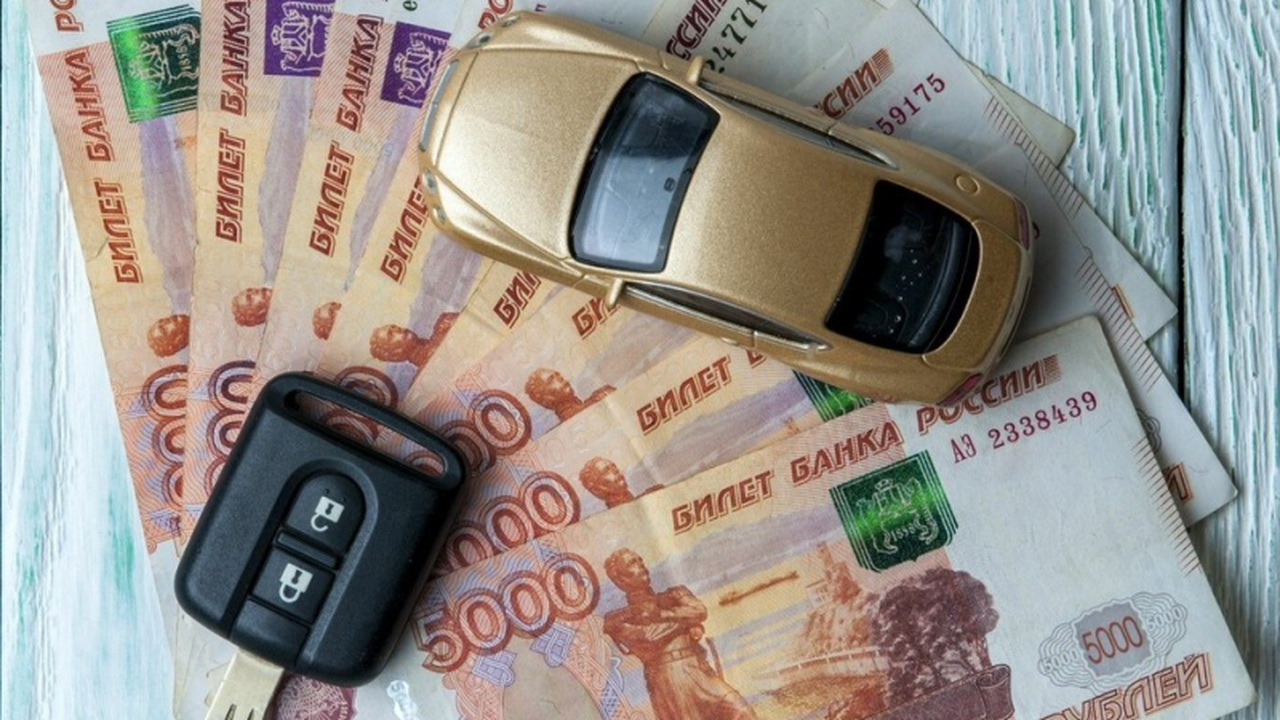 Россиян штрафуют за покупку авто у иностранцев за наличные: никто даже не подозревал о грядущих проблемах Жительница Москвы столкнулась с серьезным налог...
