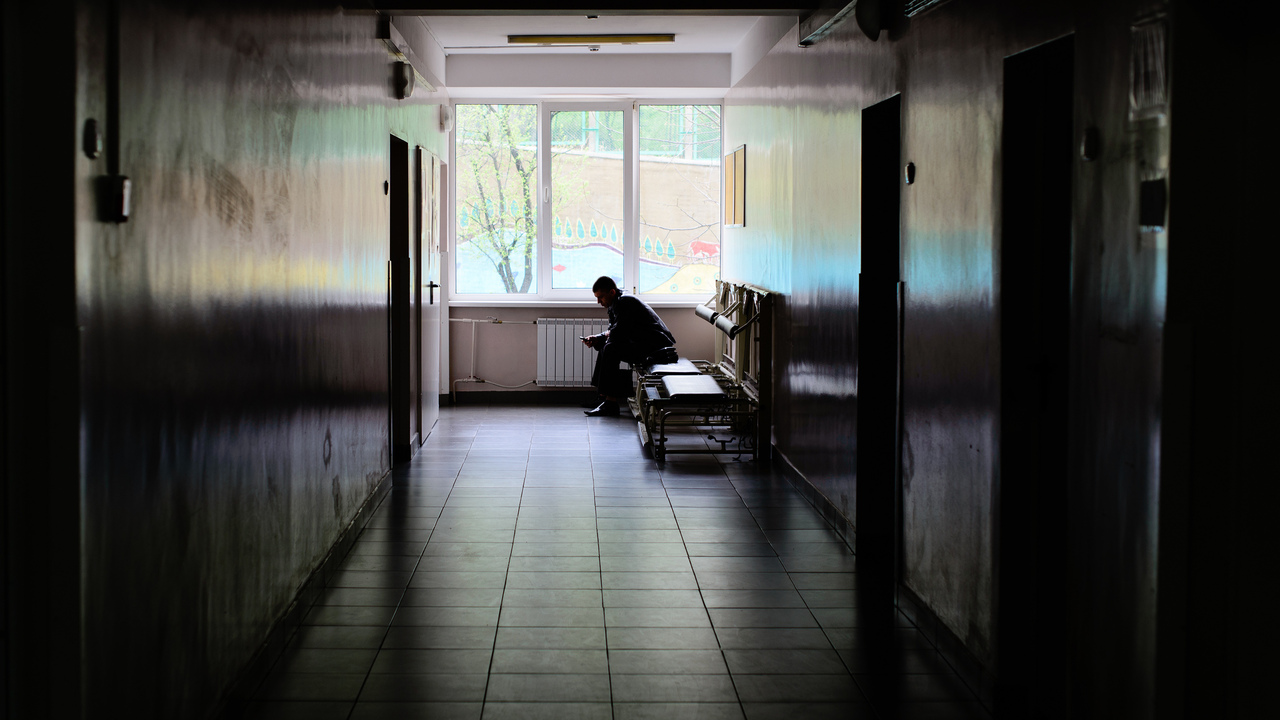Копье отлетело в глаз: 13-летняя школьница умерла после занятий по легкой атлетике В станице Приближная (Кабардино-Балкария) произ...