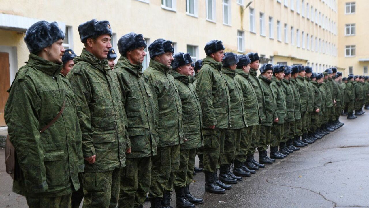 Вечный призыв: почему мобилизованных в 2022 году до сих пор не отпустят даже после СВО На Всероссийском координационном совете омбудсм...