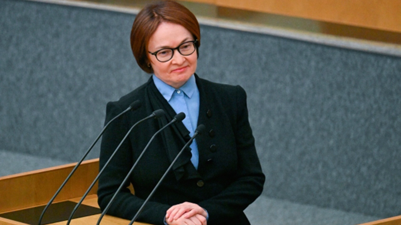 Набиуллина бьёт тревогу: рублёвые сбережения могут обесцениться уже скоро На форуме «Финополис-2025» глава Банка России Э...