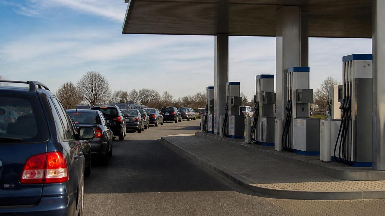 В Казани цены на перевод авто на ГБО взлетели из-за дефицита оборудования В Казани из-за дефицита бензина резко вырос спр...