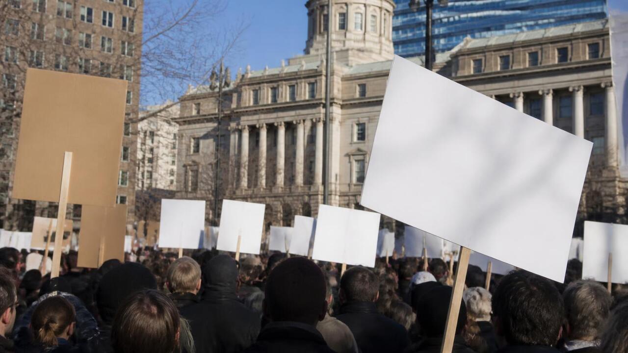 Американцы выходят на протесты против дата-центров для ИИ В США готовятся протесты против строительства д...