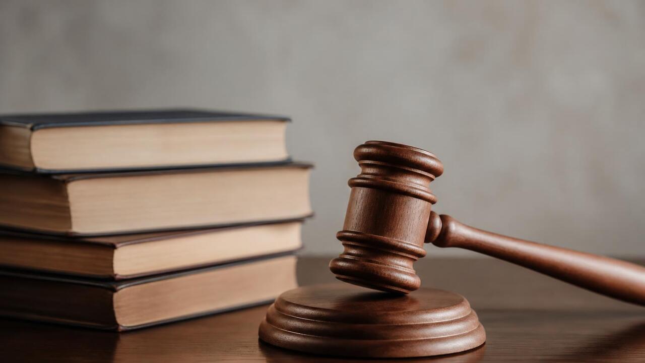 Суд в Набережных Челнах взыскал 35 тысяч рублей...