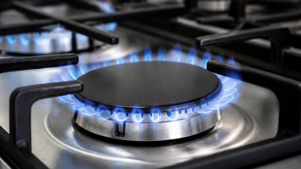 Жильцы подъезда в Нижнекамске остались без газа из-за соседей Жители дома №14 на улице Тукая в Нижнекамске ли...