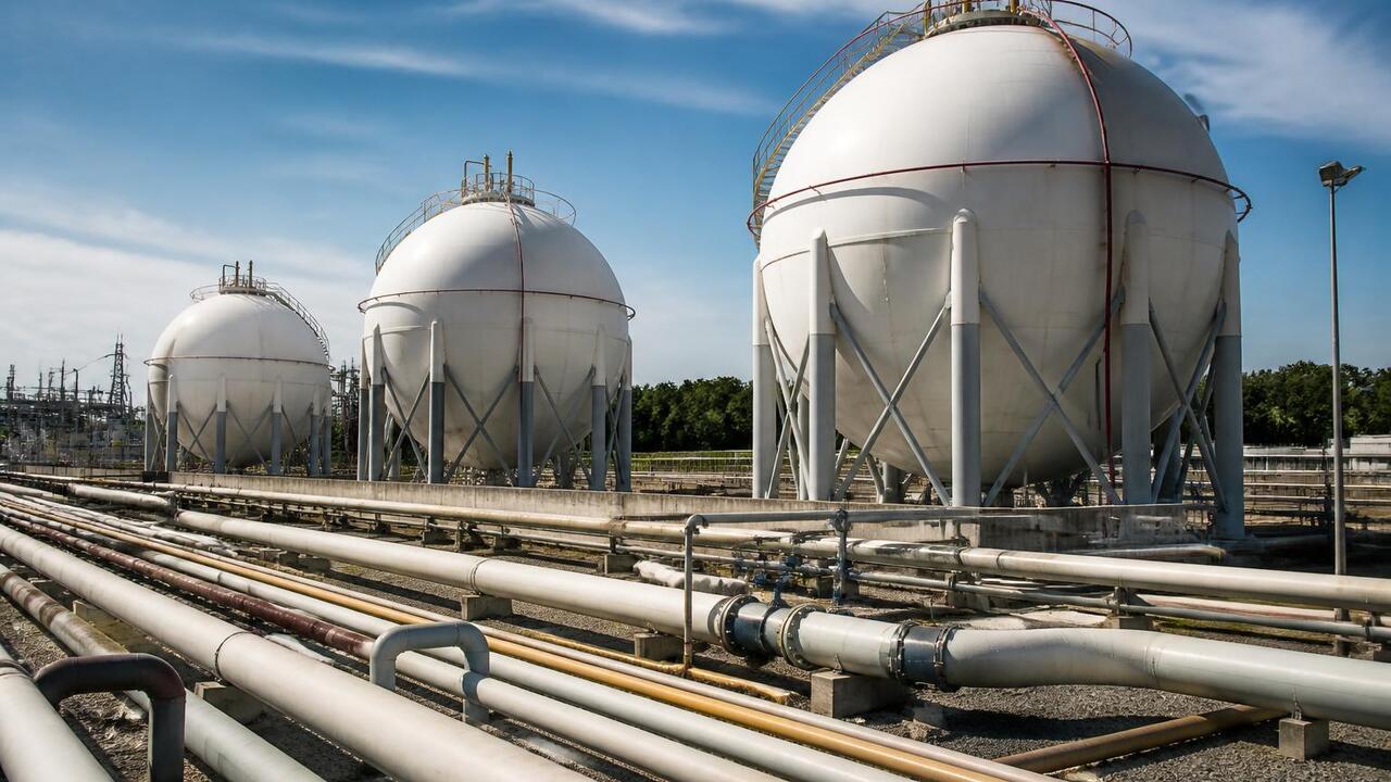 С апреля ЕС закачал в ПХГ 33 млрд куб. м газа С апреля страны ЕС закачали в подземные хранили...