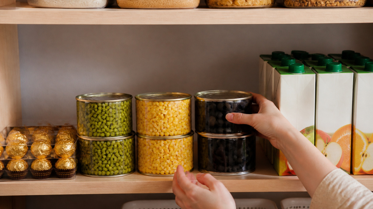 7 продуктов к праздникам, которые выгоднее купить уже в ноябре Какие продукты к праздничному столу разумно куп...