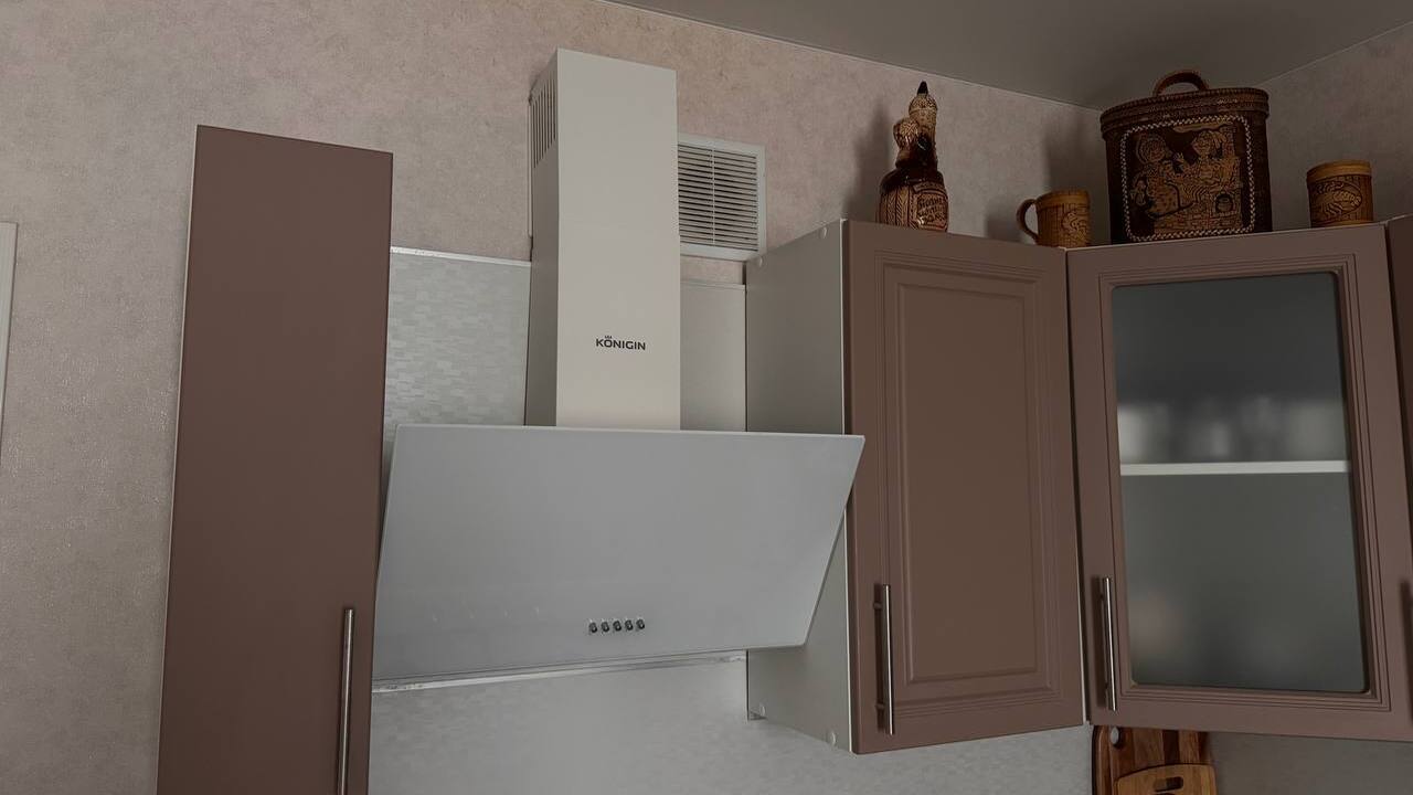 Современная система вентиляции с вынесенным вен...